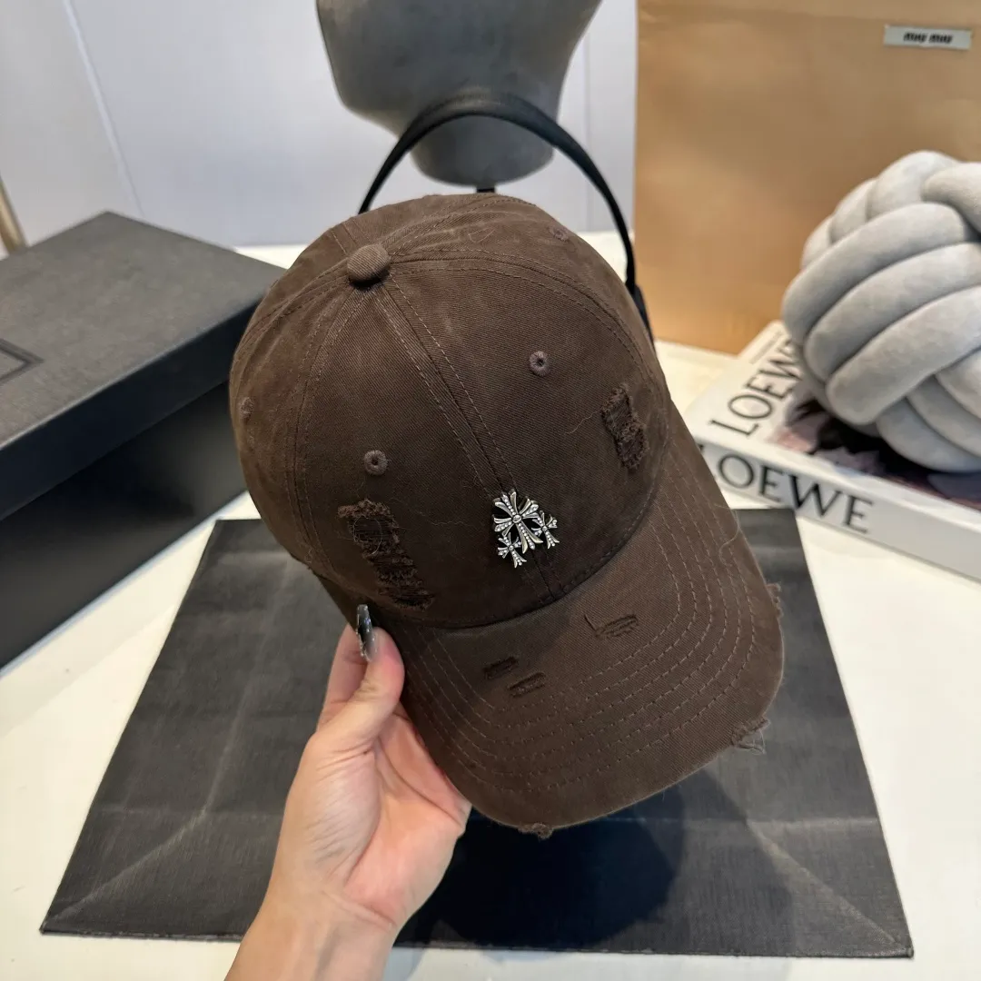 P50 Chrome Hearts 💓Early spring Korean style fashion retro distressed hole hat worn design versatile baseball cap peaked cap